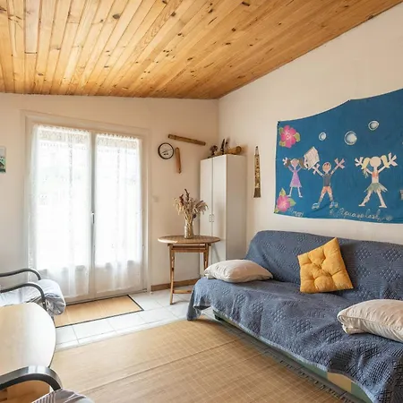 Semesterbostad Maison Calme, Proche Plage Et Lac